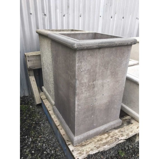 Concrete Planter Tall Skinny - Coloured